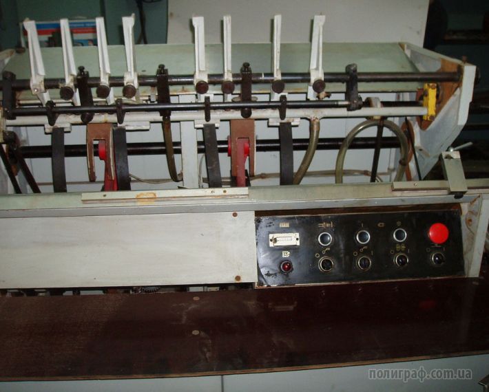 Автомат  для приклеевания  форзаца ТП-320(НОВЫЙ)